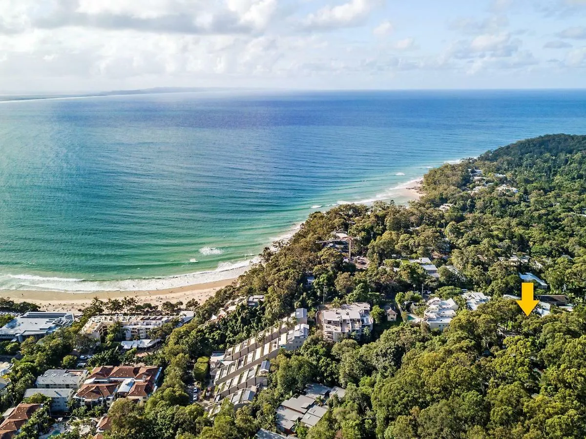 A Little Cove Treasure, Noosa Heads Apartment
